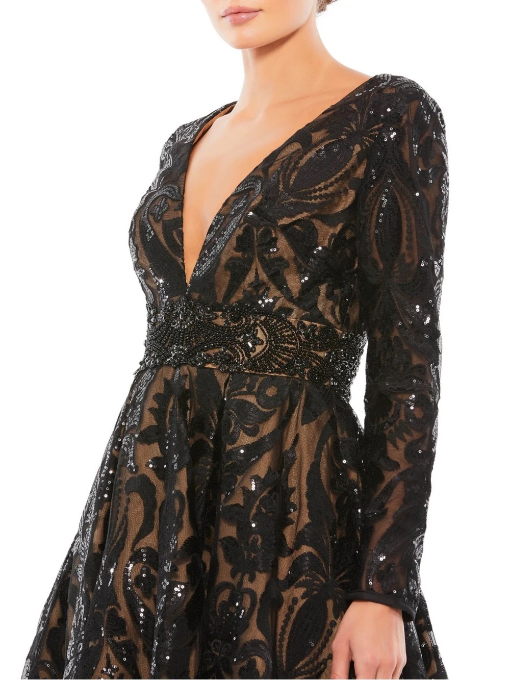 Mac Duggal 67529 NWT Sequin
Embellished a-line
Cocktail Dress $598 size 2 - Picture 3 of 9